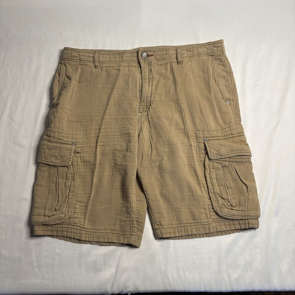 Tommy Bahama Jeans Khaki Cargo Shorts Size 38 100% Cotton